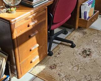 Magnificent oak desk