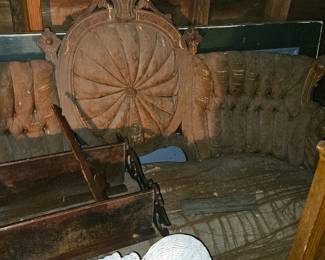 Great Victorian couch needs love