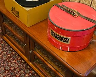 Stetson hat w/box & red box is empty