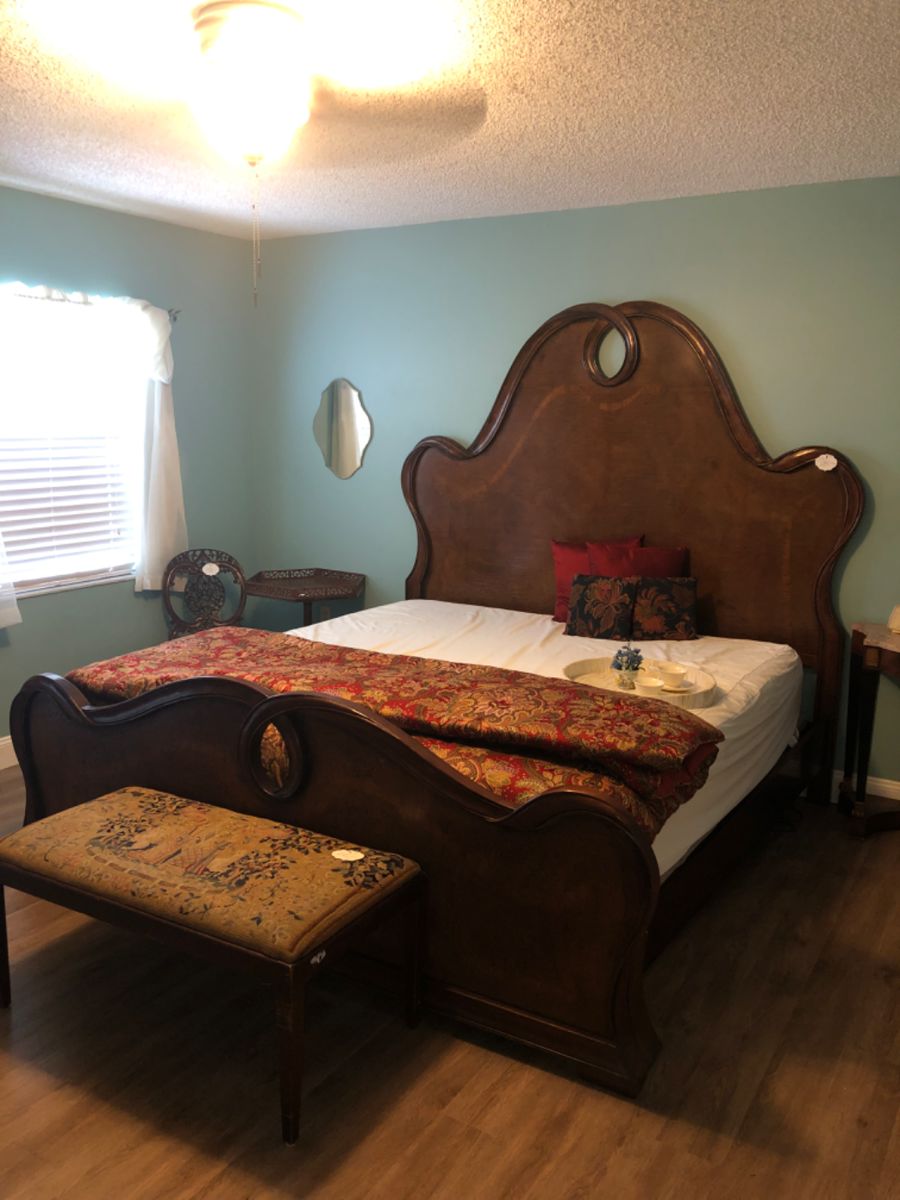 75 OFF South Lakeland Estate Sale starts on 10/29/2023