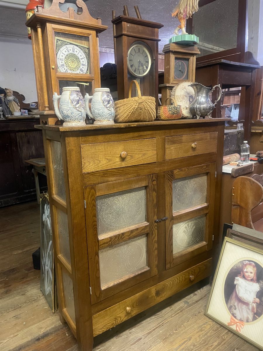 Cole Almany Auctions & Estates in Mendota, VA starts on 10/27/2023