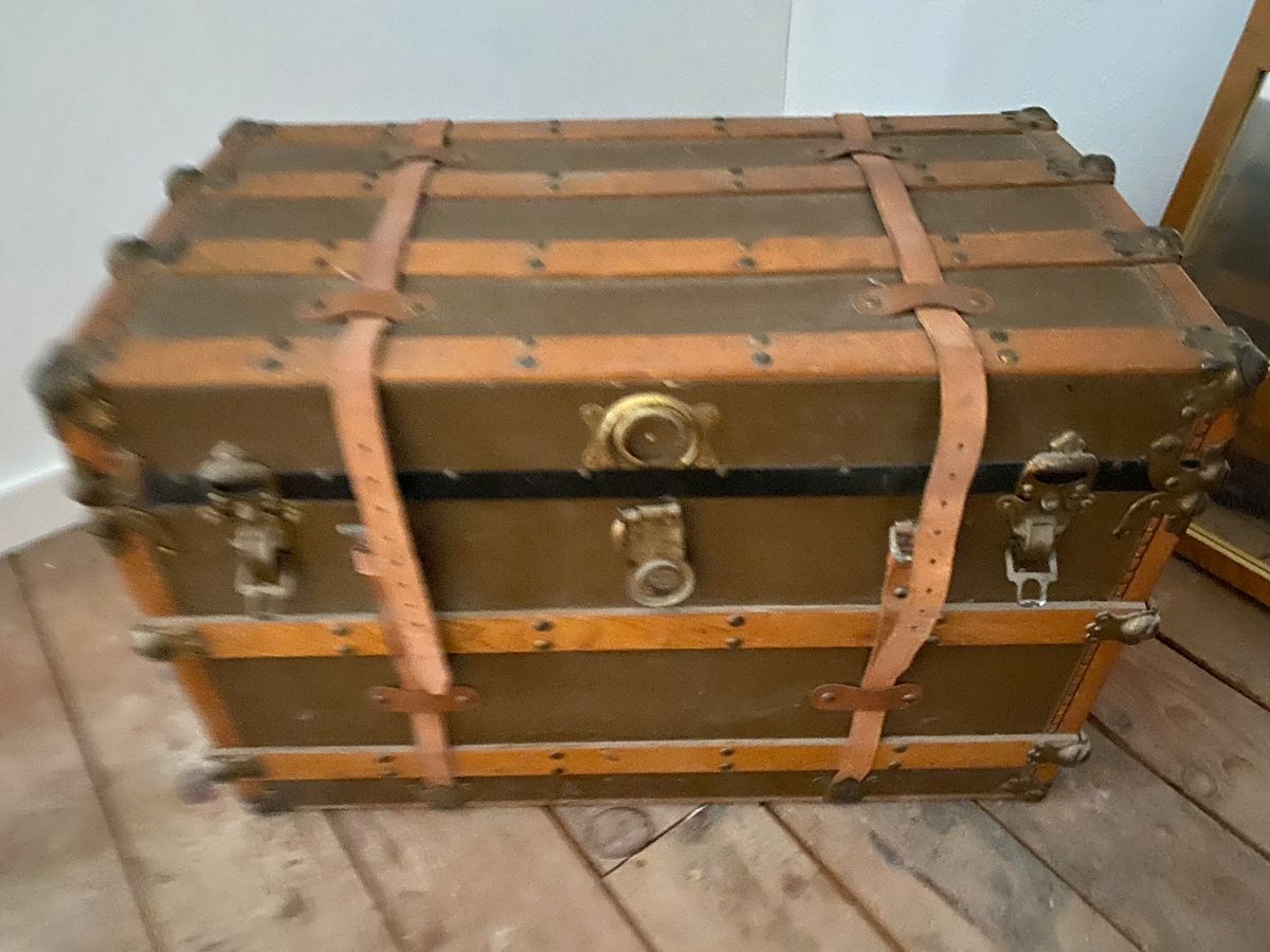 Egan Garden Estate Sale (HOME ONLY) starts on 11/3/2023