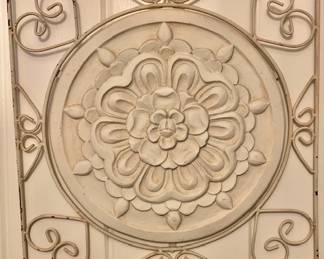 $20 - Shabby Chic Wall Decor 
