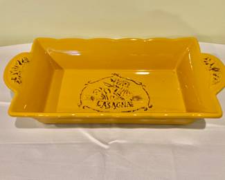 $20 - Temptations By Tara Verona- Yellow 2.5 Qt Lasagna Baking Dish - 15.5" L, 8" W, 3" deep