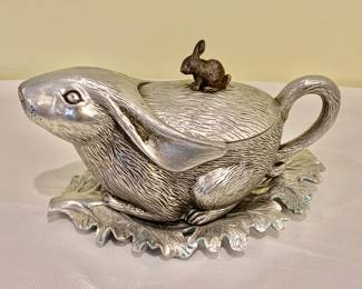 $24 - Arthur Court Silver Aluminum Lettuce Bunny Rabbit Gravy Boat Set - tray: 8" L, 5.25" W; bunny: 4.5"H