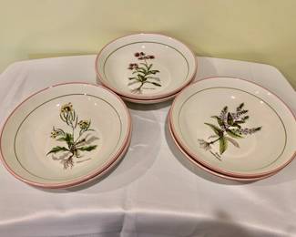 $30 set - PRIMULA Decorata A Mano Botanical Flower pasta bowls - each 8.5" diam, 2" deep