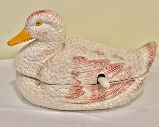 $24 - Italian duck tureen - 8" H, 12" L, 7" W