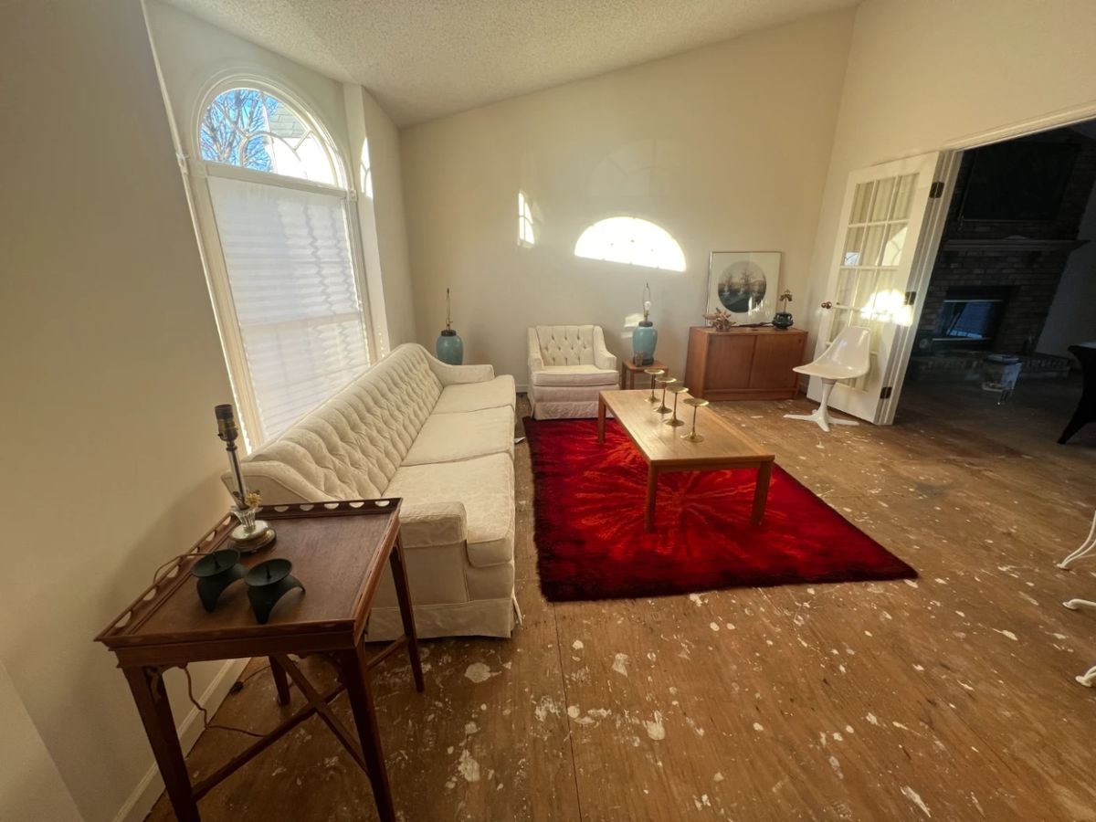 50 OFF Saline Estate Sale starts on 11/17/2023