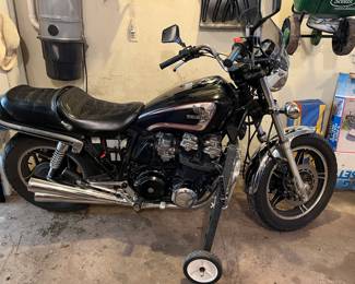 Honda Night Hawk Motorcycle (11,900 miles)