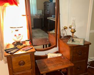 Matching Vanity with mirror
