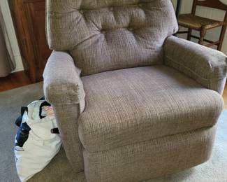 ELECTRIC LIFT RECLINER