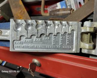 FISHING WEIGHT MAKER