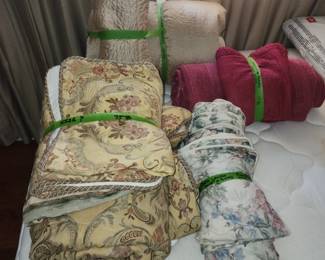 Comforter and duvet sets