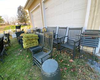 Painted wood porch furniture 