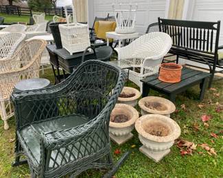 Planters and gardenware