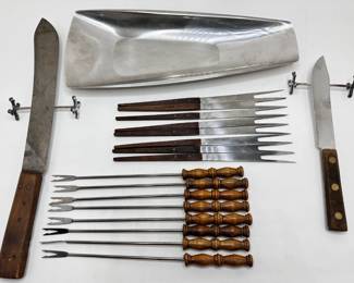 
Vintage Sheffield Knife, Japanese Skewers, Mid Century Tray, Shellfish Forks & More
Lot #: 39