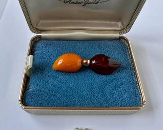 Vintage 12k G. F. Geniune Amber Pin New In Box, 14k Gold Sunlight Pin
Lot #: 97