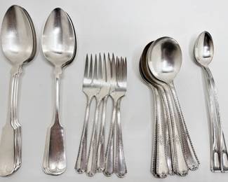 Vintage Peerless Silverplate Flatware, Vintage Rogers Bros. Tablespoons & E & J. B. Ice Tea Spoons
Lot #: 54