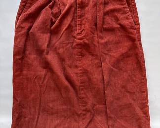 Vintage Karen Scott Corduroy 100 Percent Cotton Skirt, Size 10
Lot #: 24