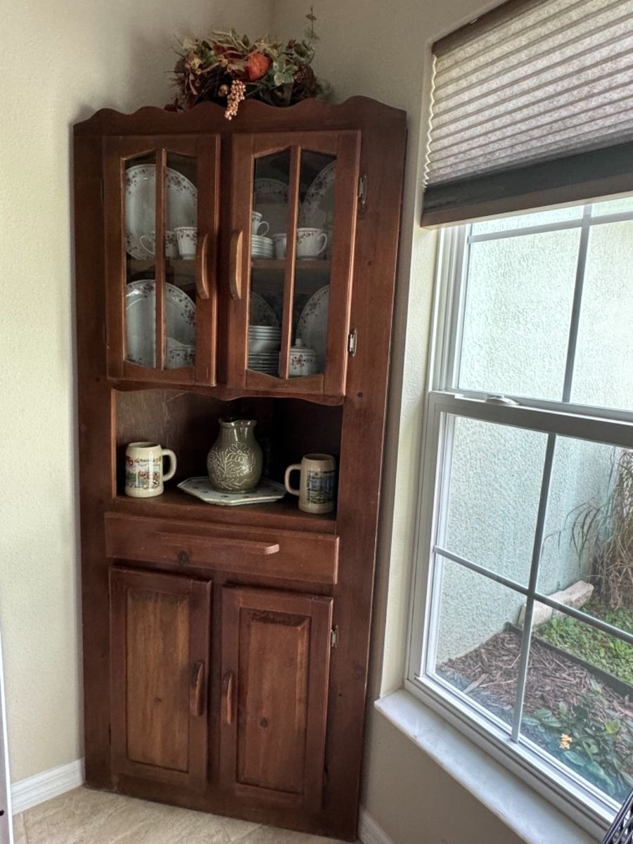 Next Chapter Estate Sells in Vero Beach, FL starts on 10/27/2023