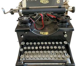 Antique 1920’s Royal Typewriter Model 10 with Beveled Glass
