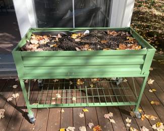 Williams Sonoma - Raised Garden Planter