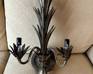 Sconce (hardwire)