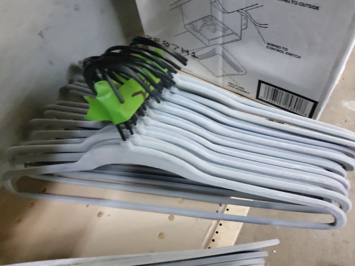 SEVERAL ONLINE AUCTIONS!!!!! in Lorain, OH starts on 10/25/2023