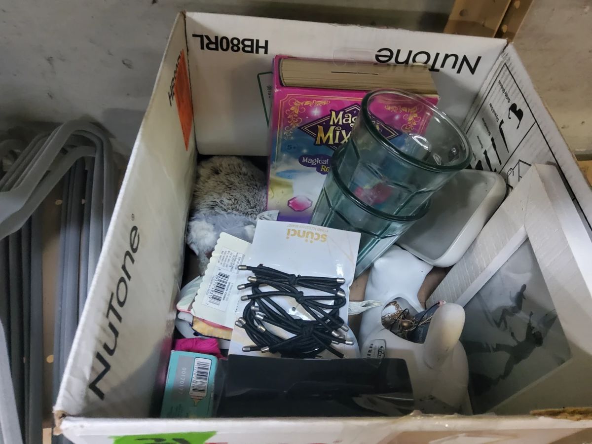 SEVERAL ONLINE AUCTIONS!!!!! in Lorain, OH starts on 10/25/2023