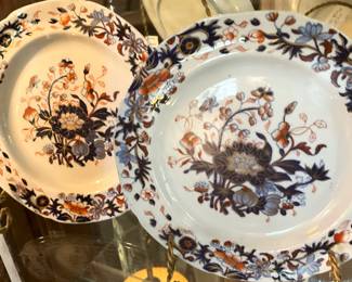 Imari rust & blue floral rim plates