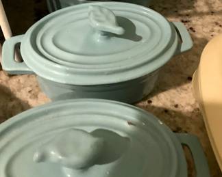 Aqua  French onion soup mini lidded containers