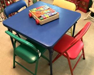 Darling child's colorful table & 4 chairs