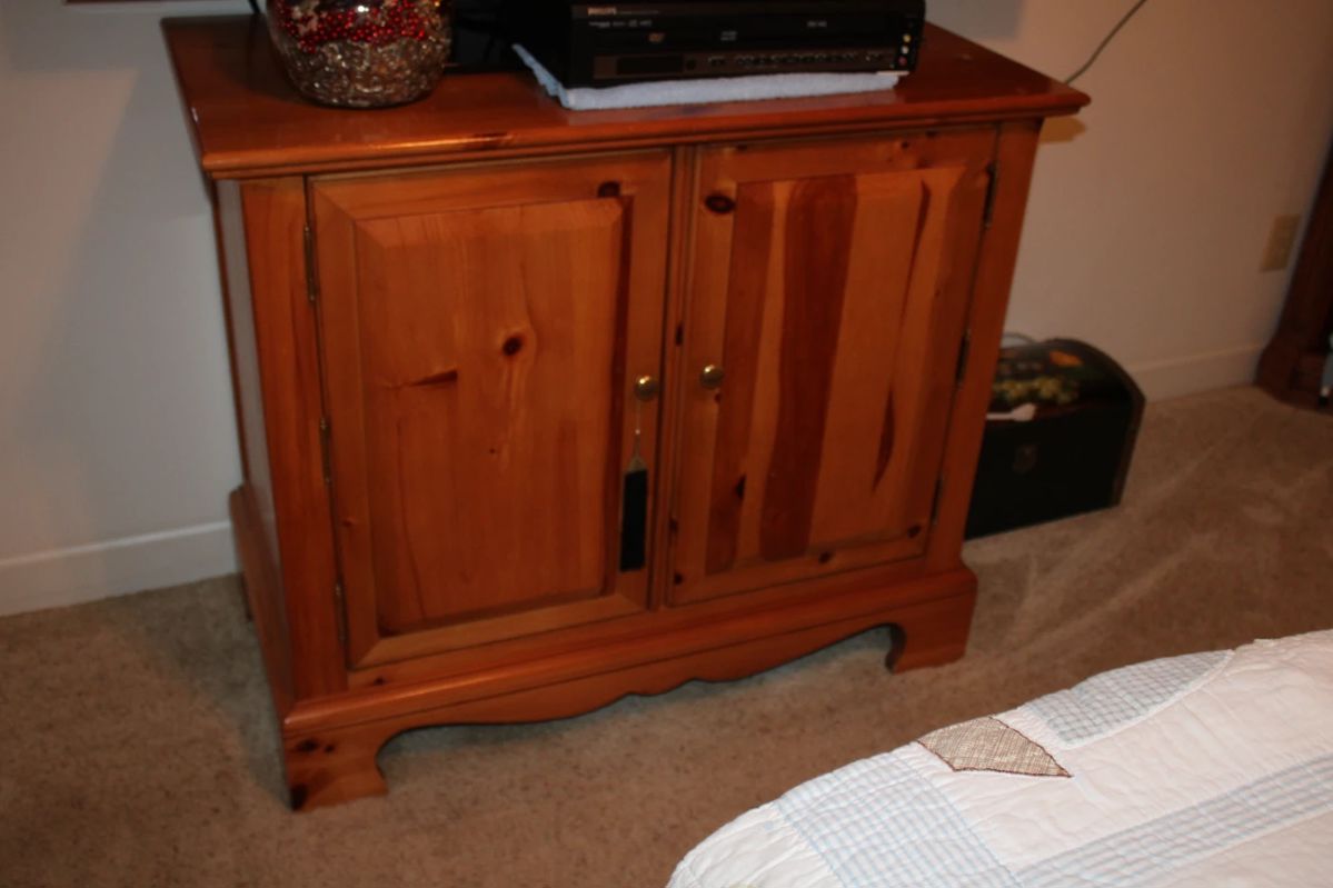 Estate Tag Sale (Living) in Lillington, NC starts on 11/11/2023