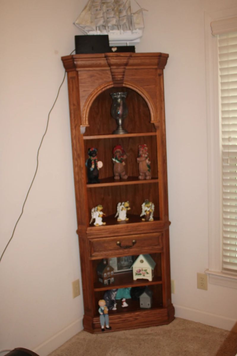 Estate Tag Sale (Living) in Lillington, NC starts on 11/11/2023