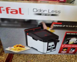 T-fal Odorless Stainless Steel Lean Deep Fryer with Filtration System