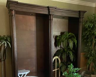 Curio/Bookshelf Cabinet, Silk Tree Plants, Wall Mirror Decor
