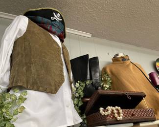 Amazing Assortment of Clothing, Chico's, Ann Klein, Accessories, Shoes & Purses