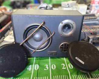 Vintage Roadmaster Stereo System