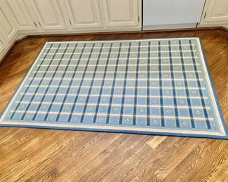 $325 - Georgetown Carpet custom made 100% wool checker and flower pattern rug - 72" x 47"