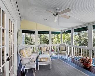 Lloyd Flanders Heirloom Collection wicker furniture with custom Sunbrella slipcover fabric outdoor
cushions 