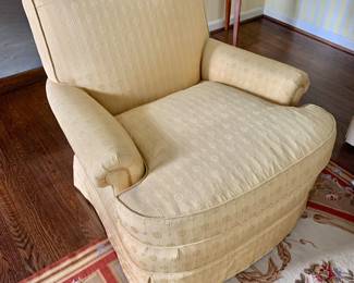 Detail chair #2 - 33" H, 32" W, 36" D, seat height 20"