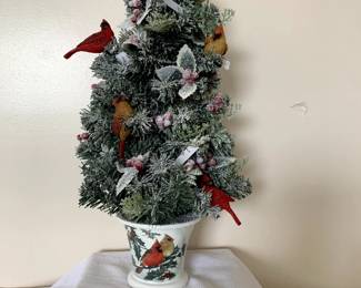 ILLUMINATED TABLETOP TREE