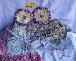 VINTAGE CROCHETED ITEMS