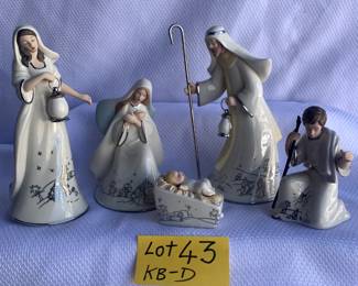 Silver Blessings Nativity