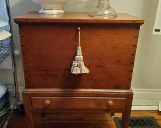 Early and rare Tennessee Sugar Chest, Circa 1840-60 or older.  An amazing find. 