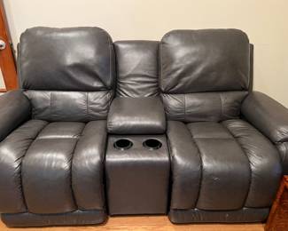 **PRE-SALE AVAILABLE** Great Condition! Grey Power Reclining Console – Loveseat