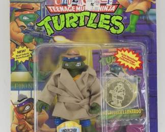 1989 Playmates TMNT Undercover Leonardo MOSC