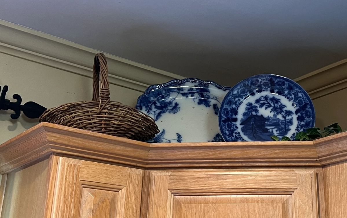 Forest Hills/Tyne Meade Estate Sale starts on 12/14/2023