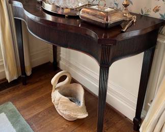 Great Mahogany Server