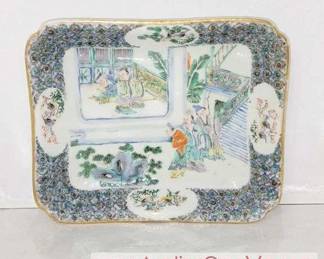 23 Appears to be a Famille Verte Porcelain Rectangle Dish. A 19th Century Antique Chinese Export.